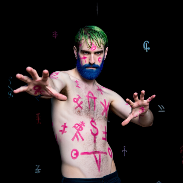 Queer People #18 — obra de Garbi KW