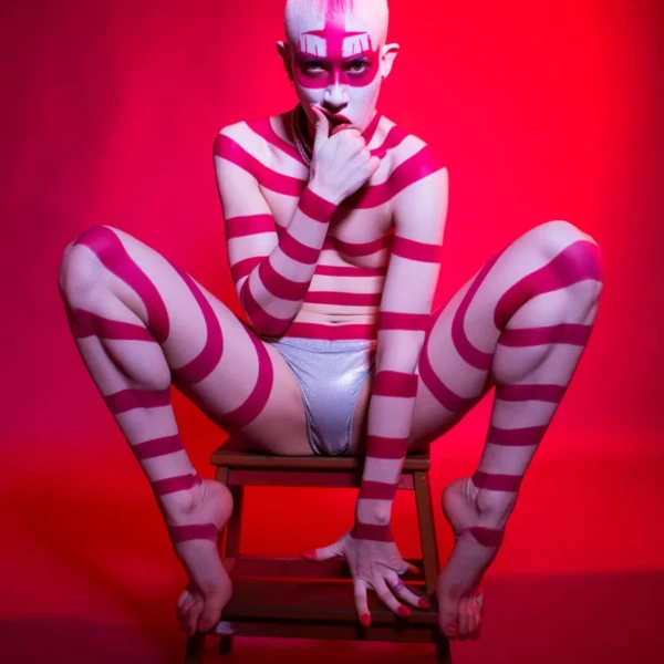 Queer People #213 — obra de Garbi KW