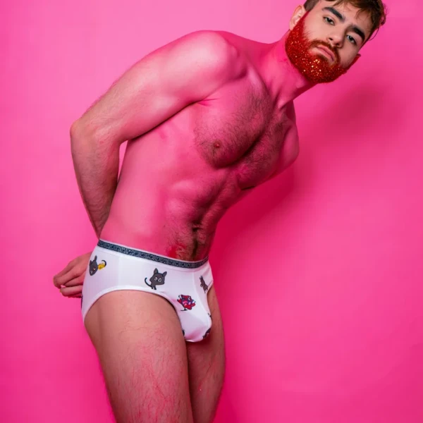 Queer People #303 — obra de Garbi KW