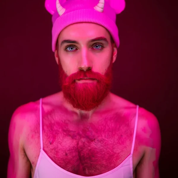 Queer People #424 — obra de Garbi KW