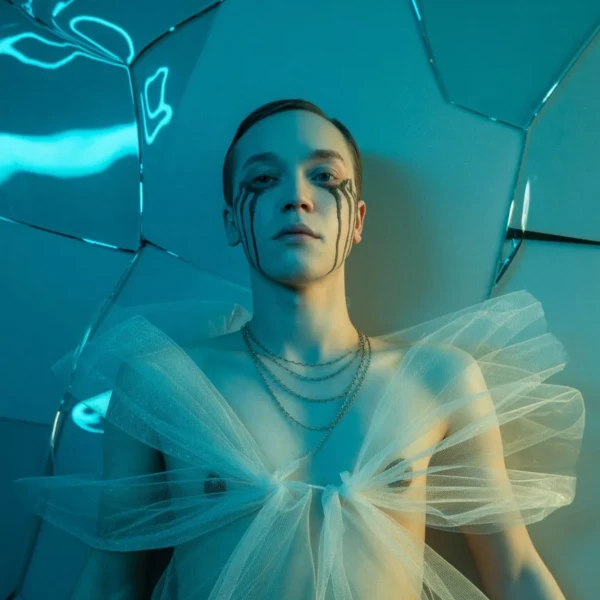 Queer People #438 — obra de Garbi KW