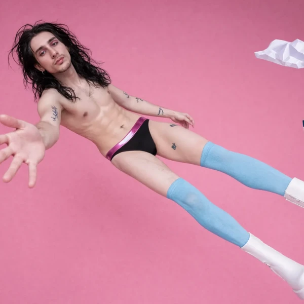 Queer People #2077 — obra de Garbi KW