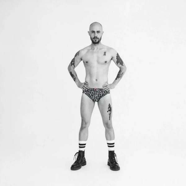 Queer People #2171 — obra de Garbi KW